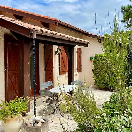 House With Garden And Terrace Close To The Ocean In Lacanau-ocean Lacanau
